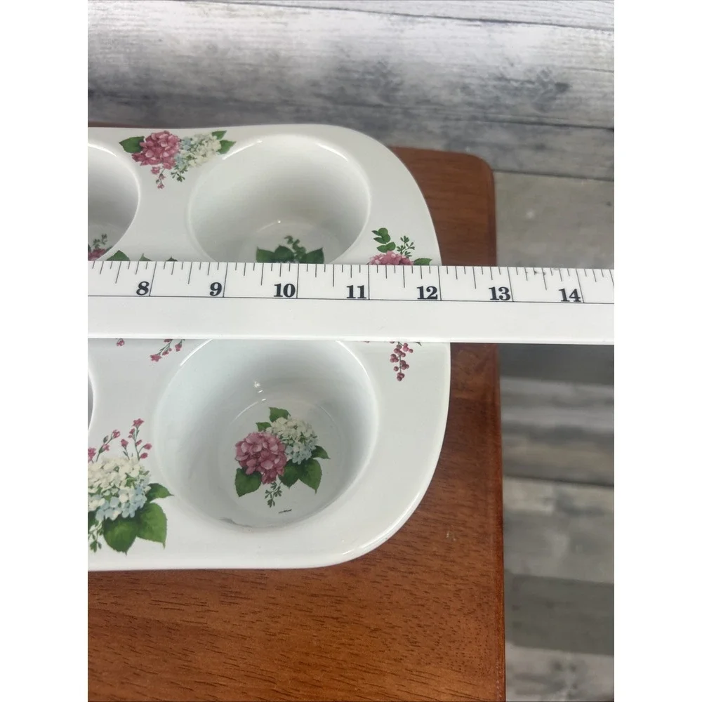 Temp-tations By Tara Hydrangea Mini Muffin Dish
